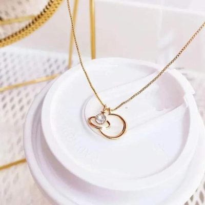 Collar luna y universo gold