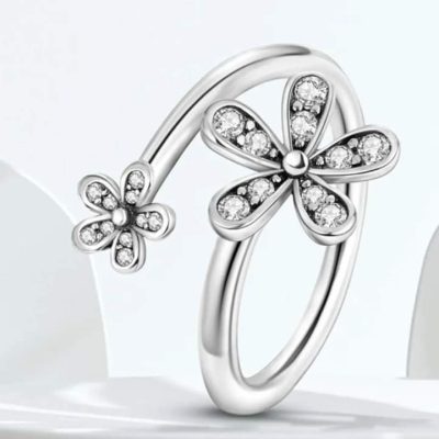 Anillo flores de zirconia - Imagen 3