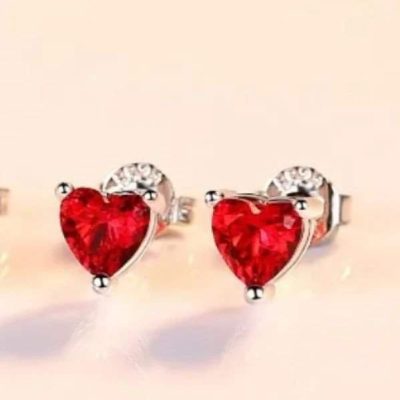 Aretes corazón rojo