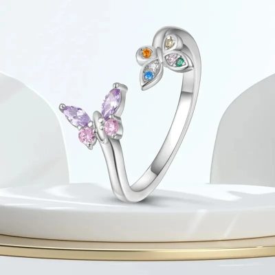Anillo de mariposa multicolores