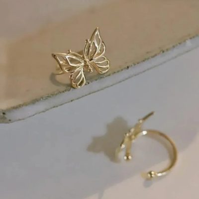 Earcuff de mariposa gold🦋 - Imagen 3