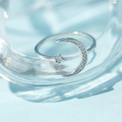 Anillo de estrellita
