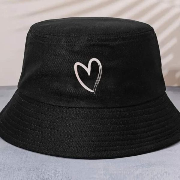 Sombrero de corazón negro - Imagen 3