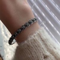 Brazalete de rosas