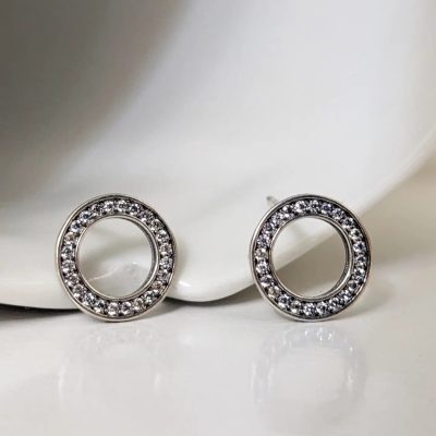 Aretes círculo con zirconias