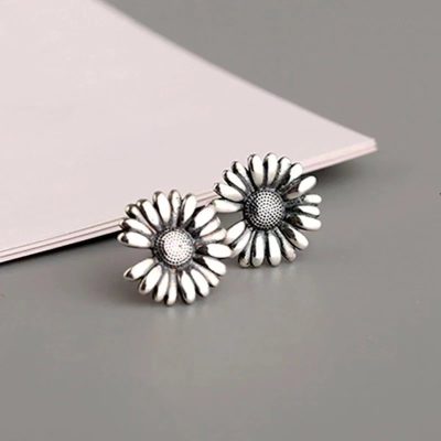 Aretes de girasol silver - Imagen 3